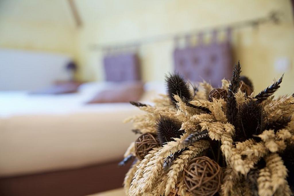 La Grange De Boulaines Bed & Breakfast Meru Room photo